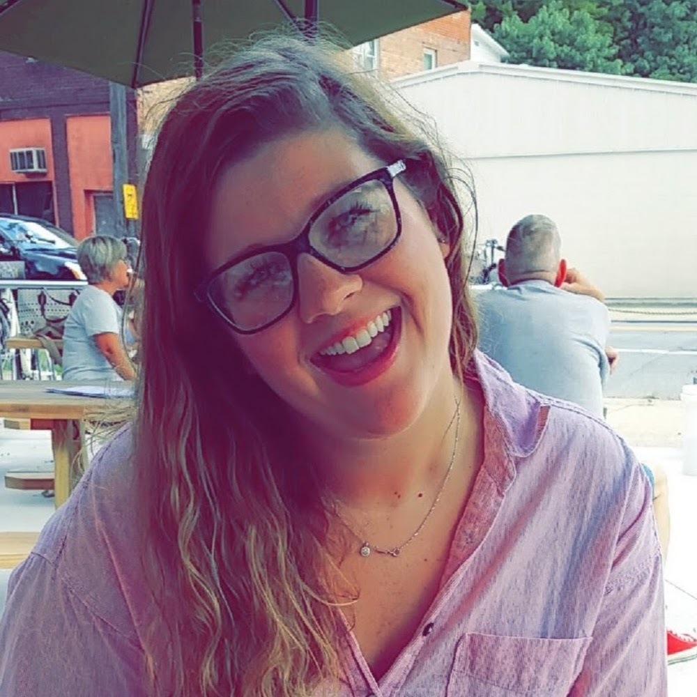 Meet your Posher, Courtney
